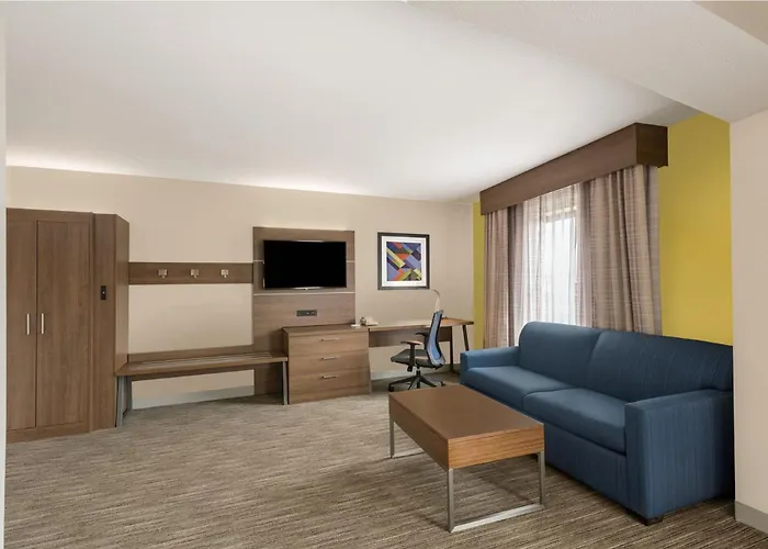 Country Inn & Suites By Radisson, Downtown Albany New York
