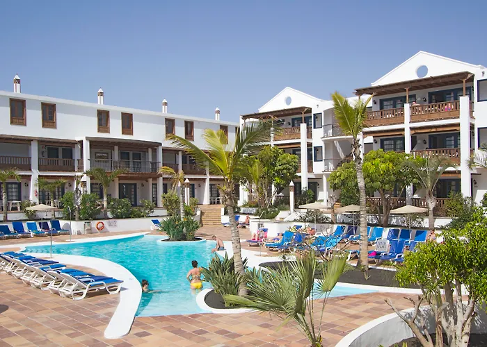 Nazaret Apartments