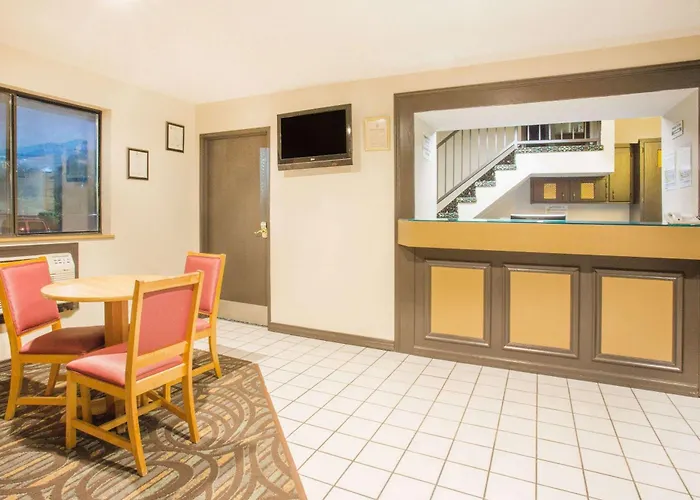 Super 8 By Wyndham Lexington Va