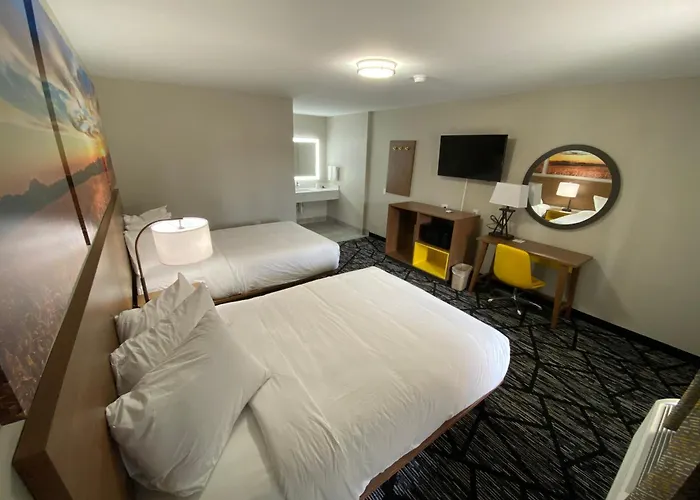 Days Inn By Wyndham Lake Charles