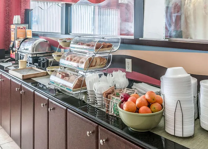 Quality Inn & Suites Mankato East