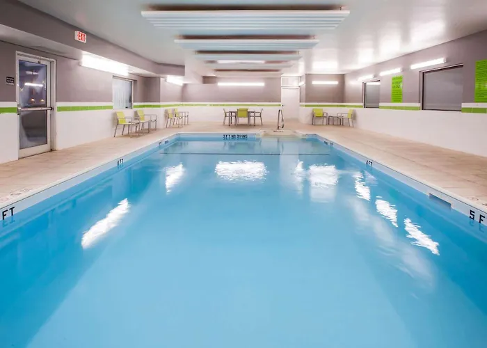 La Quinta Inn And Suites By Wyndham Elkhart