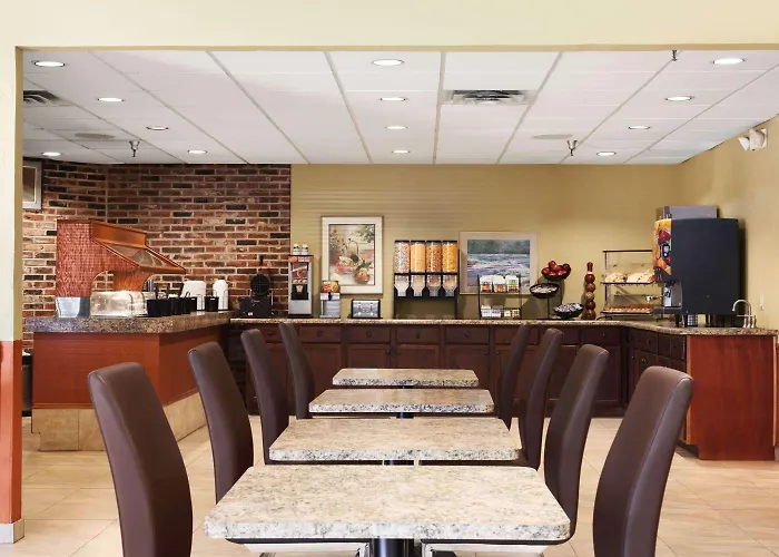 Ramada By Wyndham Sioux City