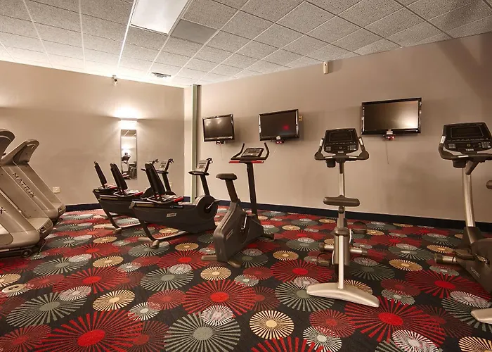 Best Western Plus Brandywine Inn & Suites