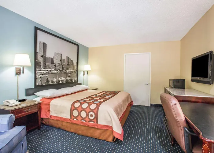 Super 8 By Wyndham Camp Springs/Andrews Afb Dc Area