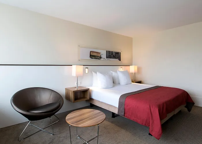 Holiday Inn Eindhoven Centre, an IHG Hotel
