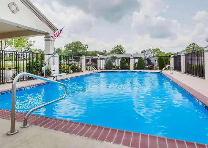 Days Inn - Oneonta