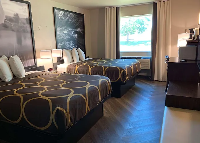 Greeley Valley Lodge