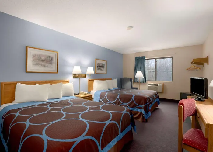 Super 8 By Wyndham Cromwell/Middletown