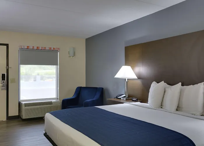 Baymont By Wyndham Ridgeland I-95