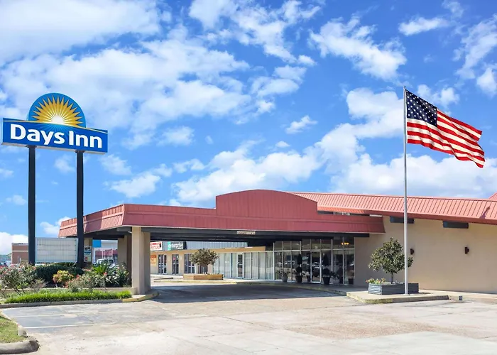 Days Inn By Wyndham Leesville
