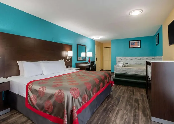 Ramada By Wyndham Groton Mystic