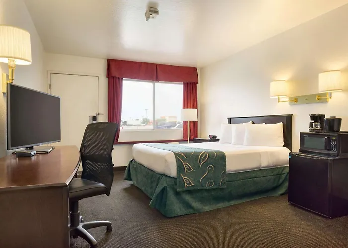 Travelodge By Wyndham Winslow