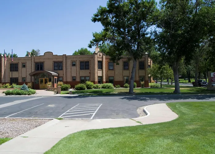 Best Western Plus Plaza Hotel