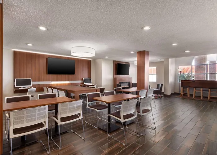 Microtel Inn & Suites By Wyndham