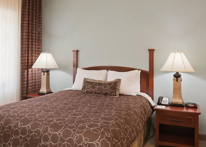 Homewood Suites Lafayette-Airport