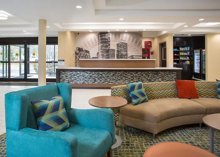 Best Western Plus New Englander