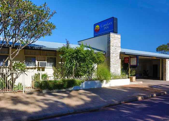 Comfort Inn & Suites Augusta Westside