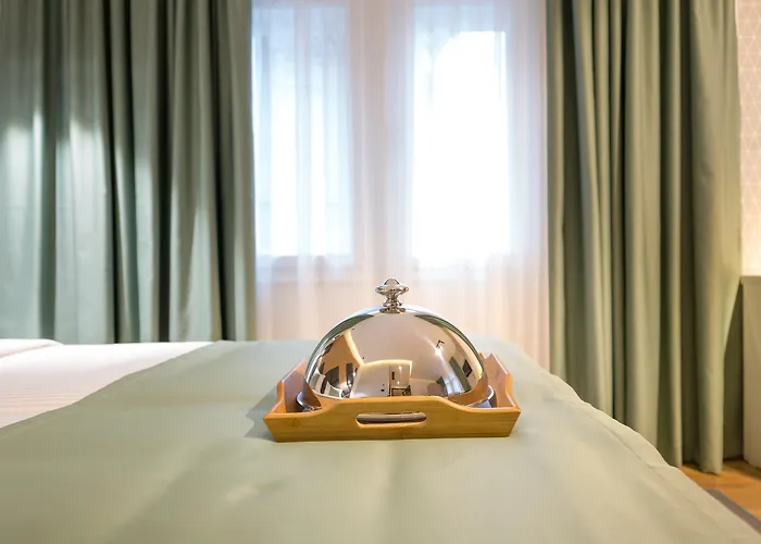 Capital Hotel Garni