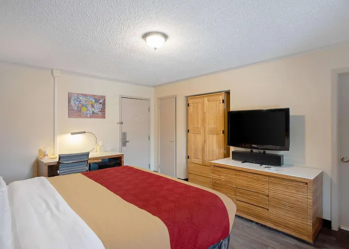 Quality Inn Frontier At Us Hwy 30