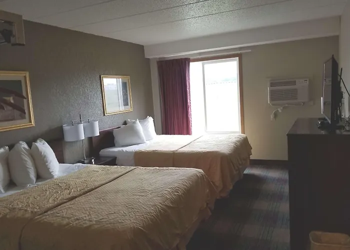 Super 8 By Wyndham Glenwood