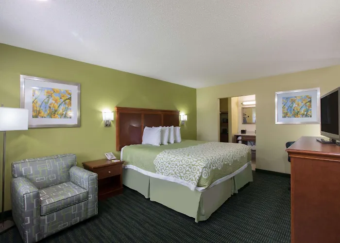 Days Inn & Suites Big Spring