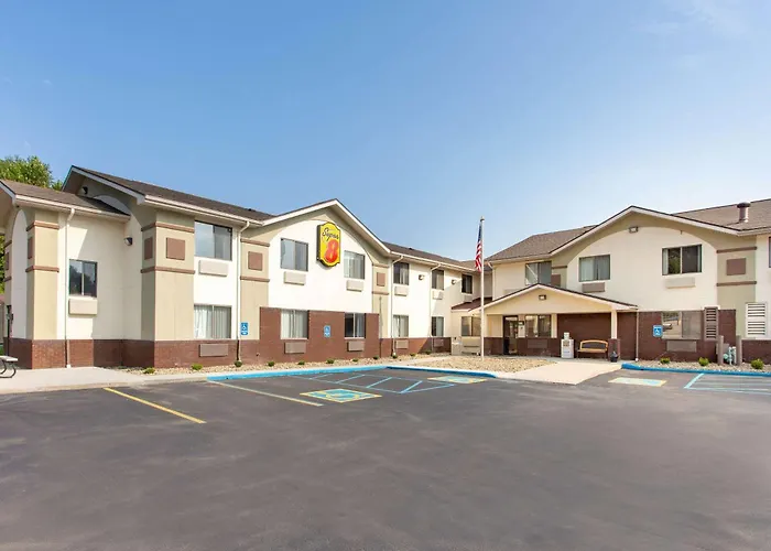 Super 8 By Wyndham Weston Wv