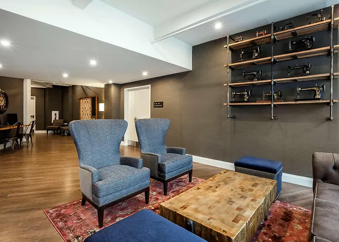 Envision Hotel Boston-Everett