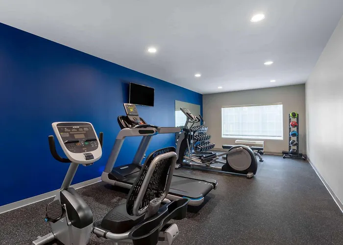 Microtel Inn & Suites By Wyndham Amsterdam Ny