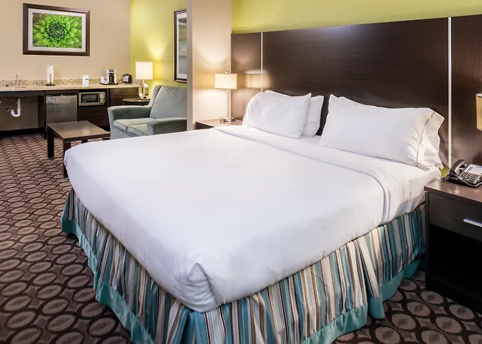 Holiday Inn Express & Suites Rockport - Bay View By Ihg
