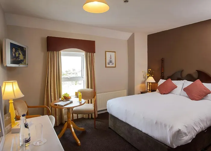 Hylands Burren Hotel
