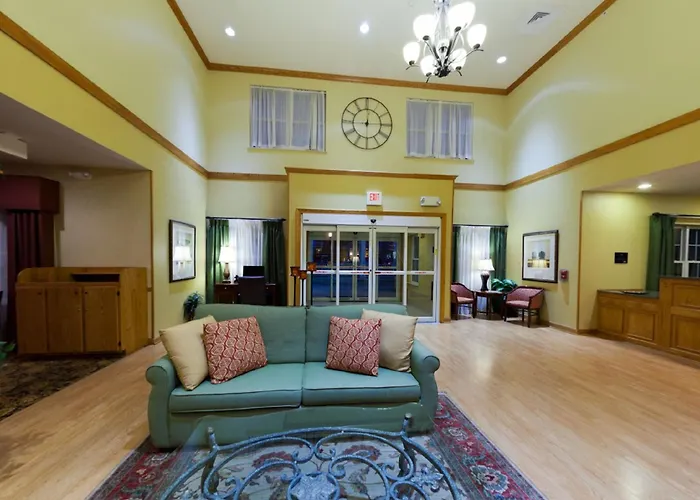Country Inn & Suites By Radisson, Rock Falls, Il