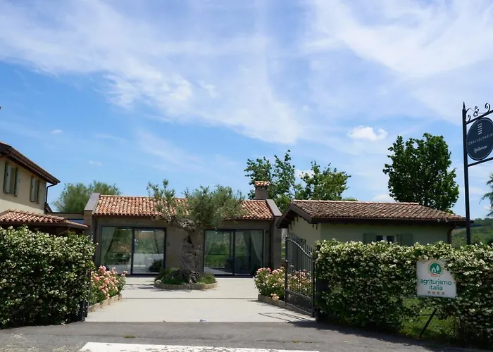Agriturismo Torre Del Marino
