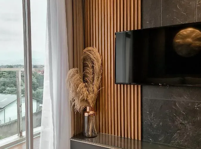 R30 Apartemen Gateway Pasteur 2BR Daymentroom