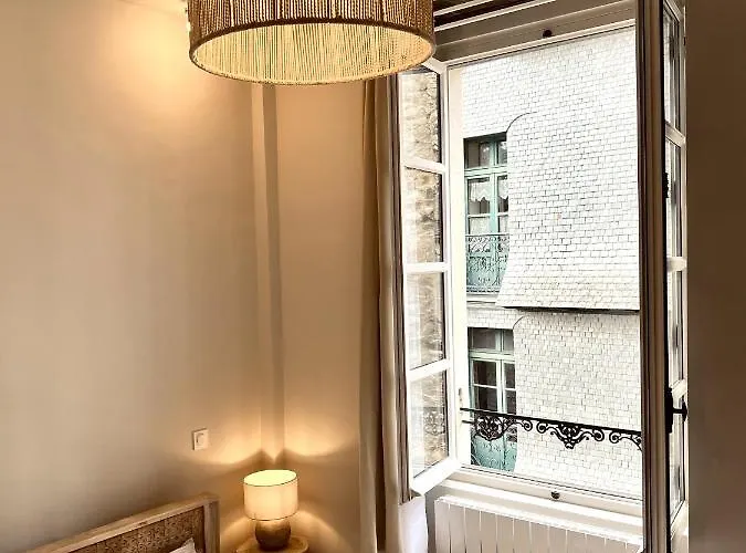 Les Suites de la Tour d'Embas