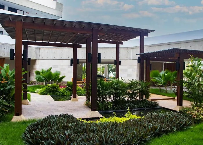Eurobuilding Hotel & Suites Lecheria