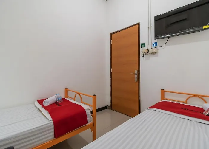 Reddoorz Near Terminal Bubulak Bogor
