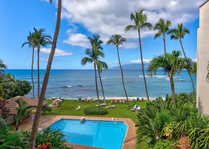 Maui Westside Presents: Hale Mahina B302 - 1Bed/1Bath Turtle Condo! Lahaina