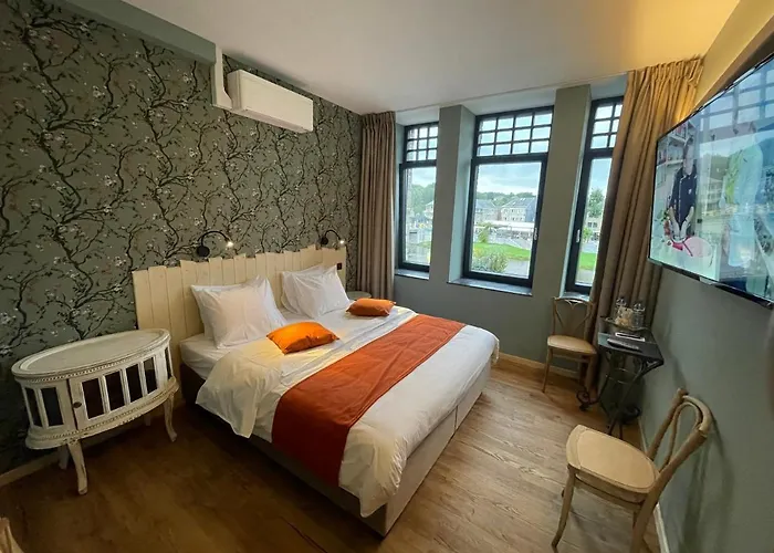 Hotel Demelenne