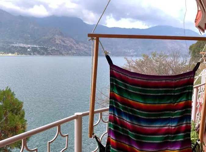 Hotel Villa del Lago, Gladys