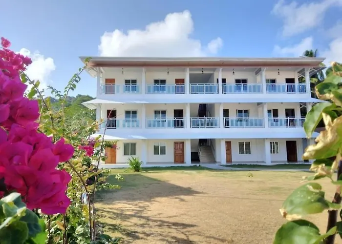 Hotel Candy Rose