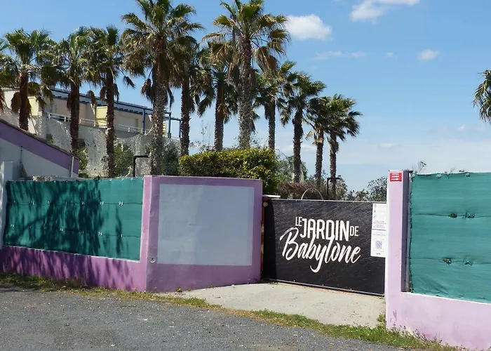 Le Jardin De Babylone Residence Festive & Naturiste "Reserve Aux Couples Uniquement"