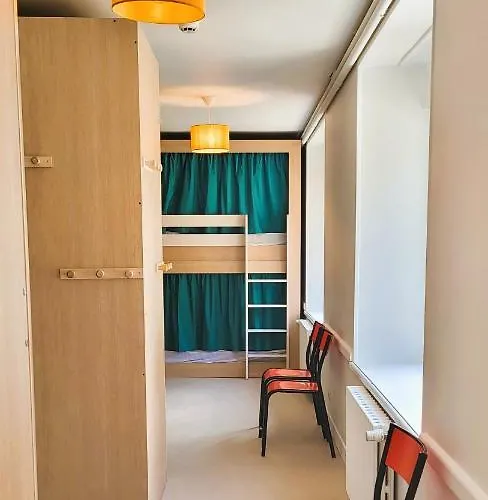 L'Etape du Mont, Family Hostel