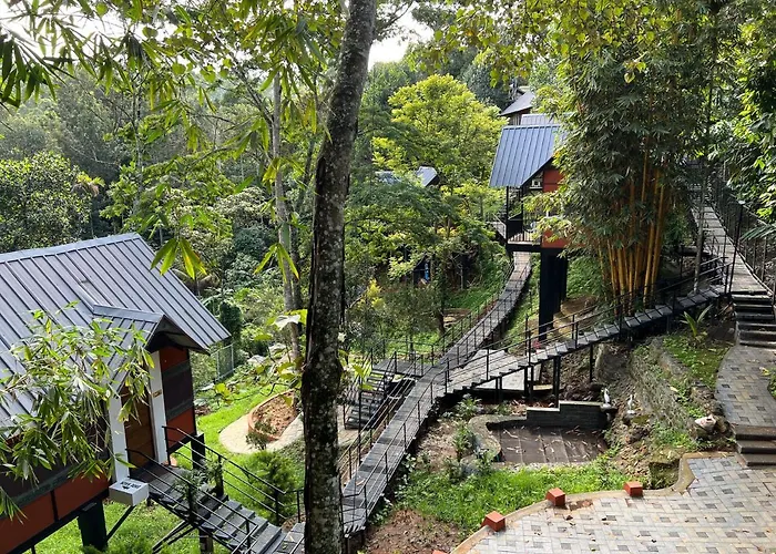 Santhi Hill View Resort