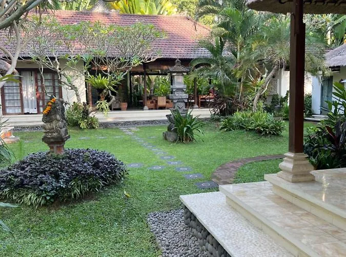 Rumah Kelapa Villa Alami