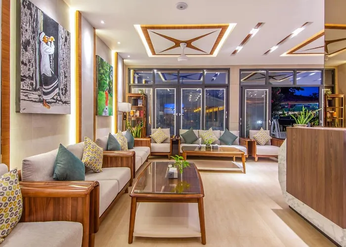 Triton Prestige Seaview And Spa