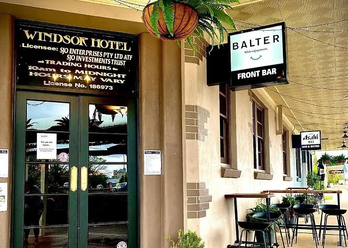 Windsor Hotel Miles