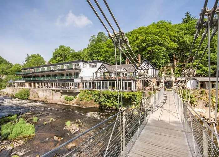 The Chainbridge Hotel