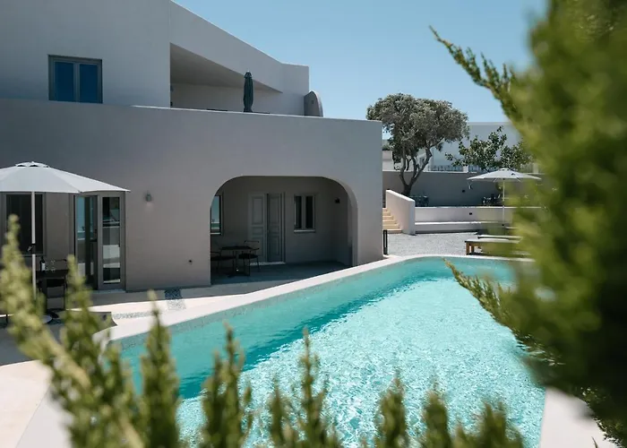 Elements Cozy Suites Pyrgos