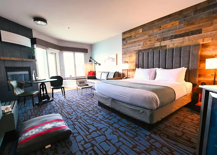 Cannery Pier Hotel&Spa